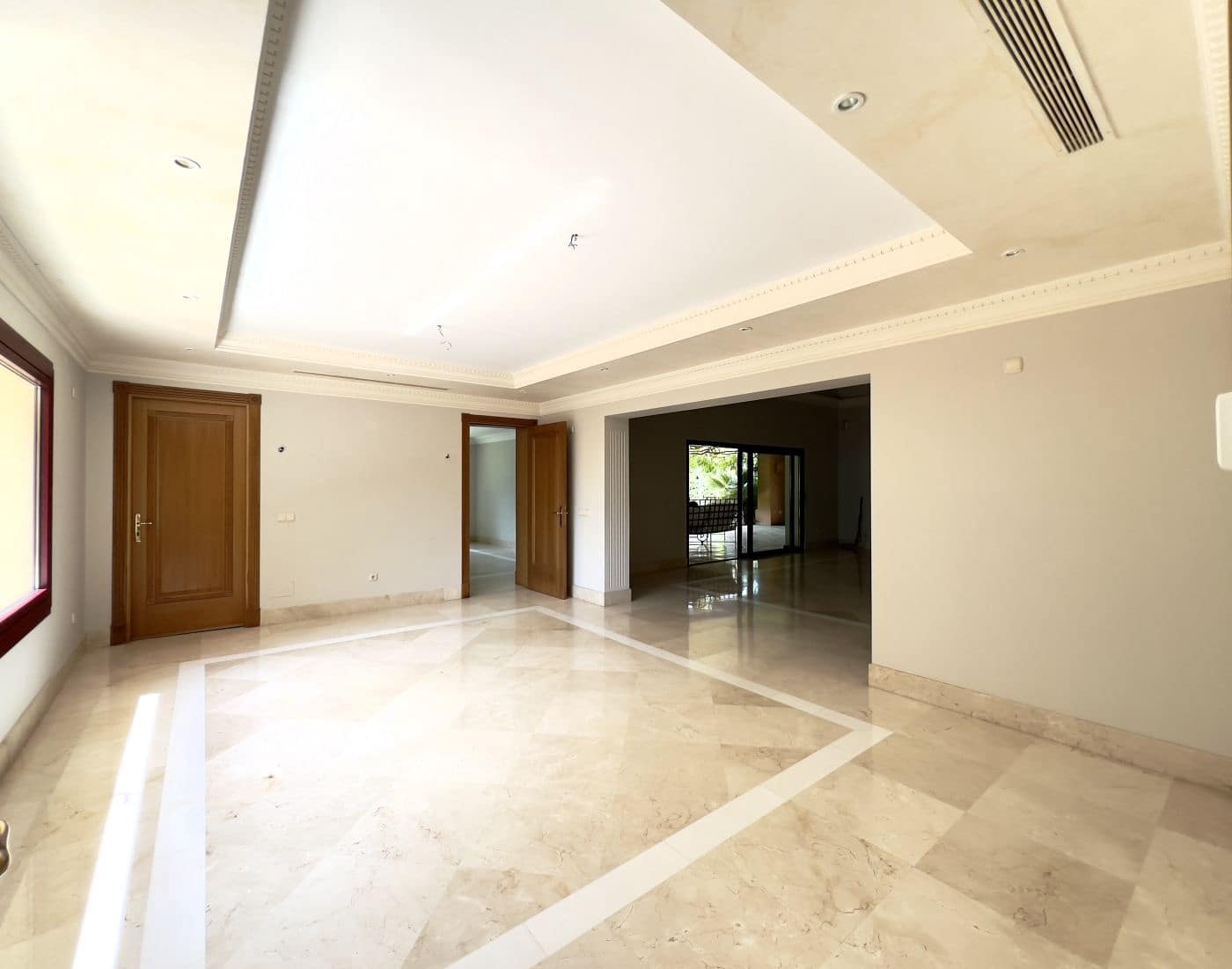 5 Zimmer Villa zu verkaufen in Marbella mit Pool - 4.500.000 € (Ref: 8755873)