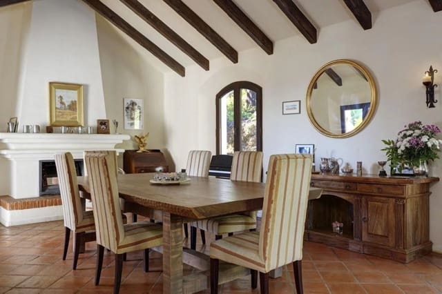 4 soverom Villa til salgs i Gaucín med svømmebasseng garasje - € 4 000 000 (Ref: 8755882)