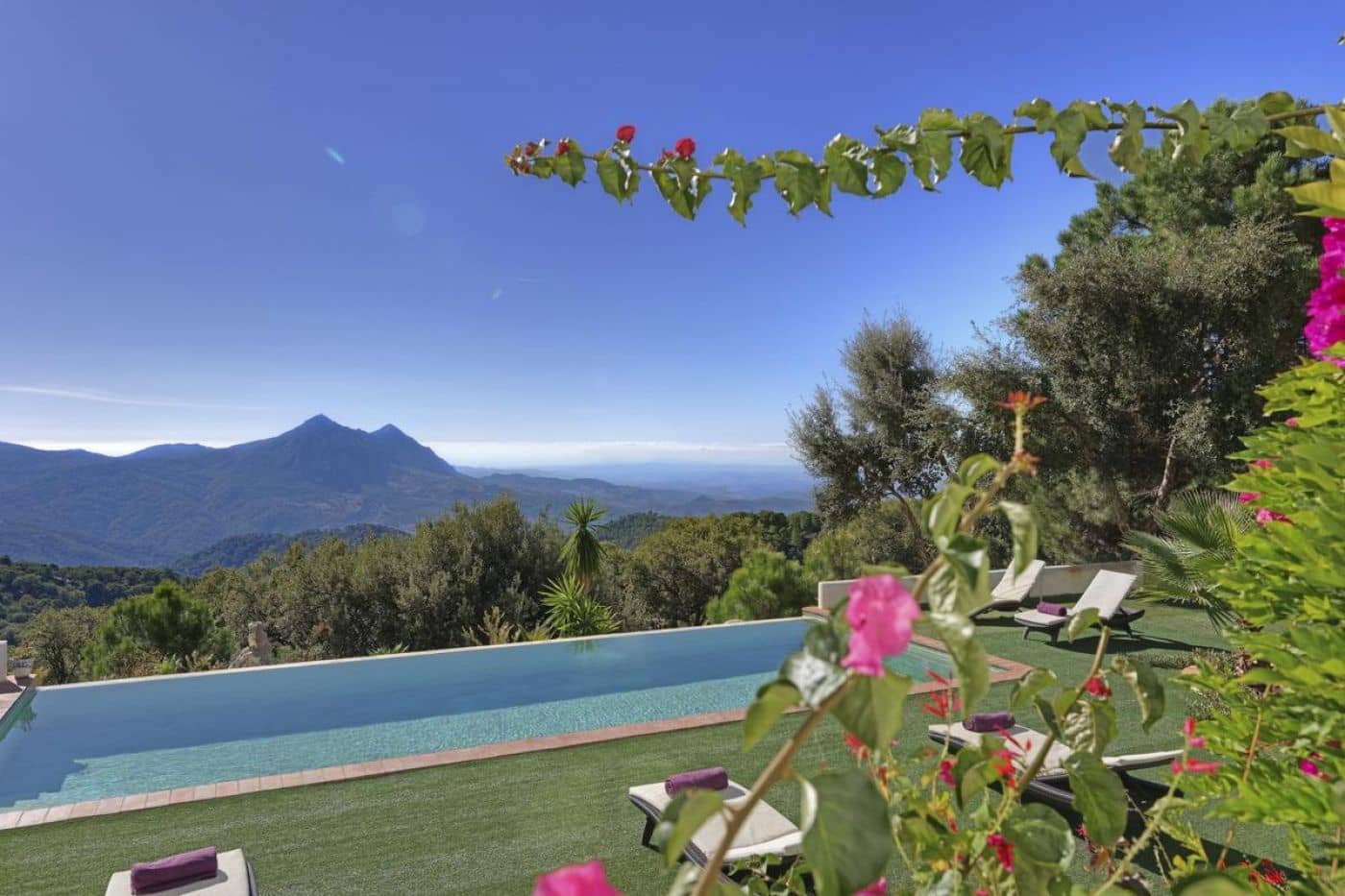 4 chambre Villa/Maison à vendre à Gaucin avec piscine garage - 4 000 000 € (Ref: 8755882)