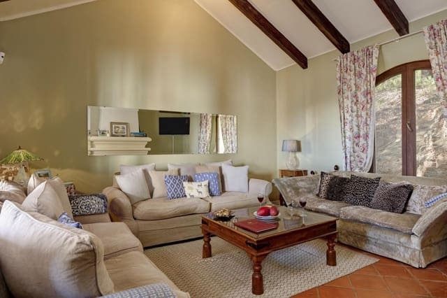 4 soverom Villa til salgs i Gaucín med svømmebasseng garasje - € 4 000 000 (Ref: 8755882)