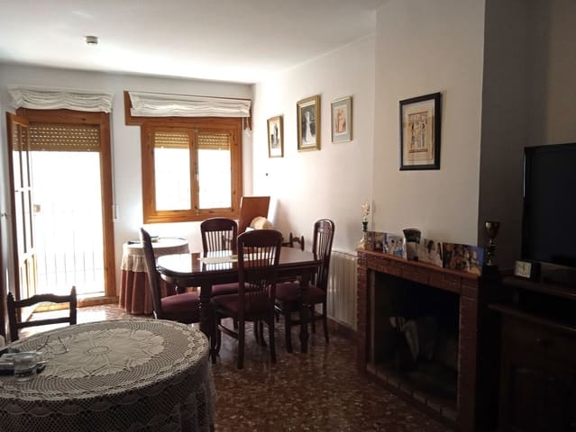 4 sovrum Radhus till salu i Baza - 138 450 € (Ref: 8755889)