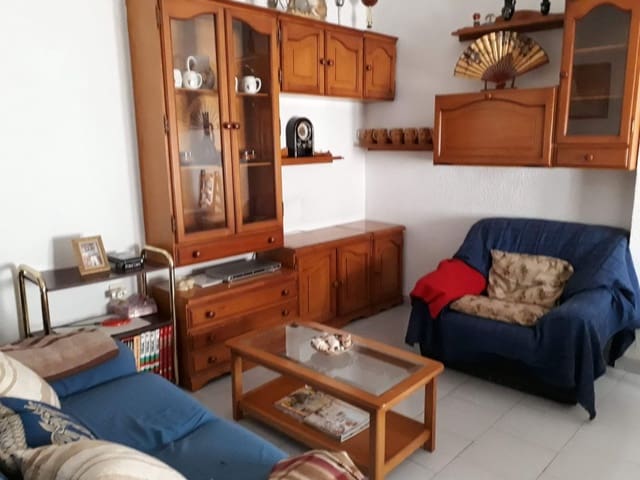 3 slaapkamer Rijtjeshuis te koop in Freila met garage - € 79.550 (Ref: 8758140)