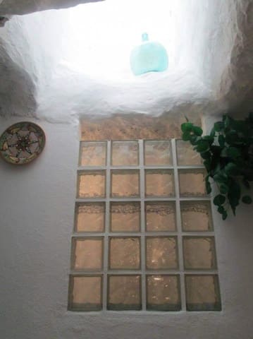 4 bedroom Cave House for sale in Cuevas del Campo - € 319,000 (Ref: 8758171)