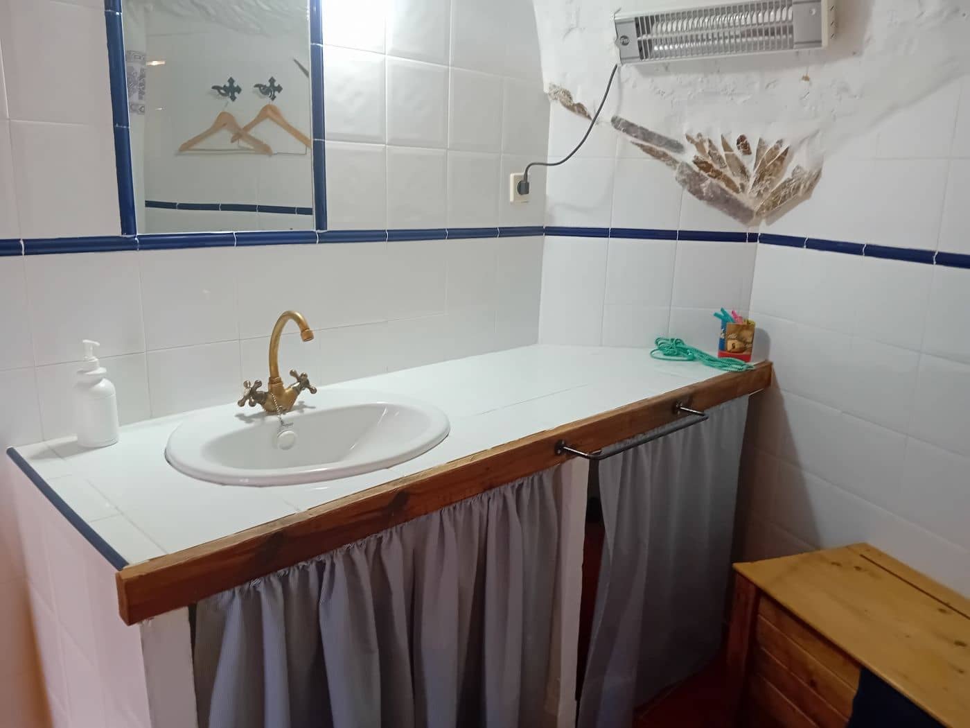 9 soveværelse Finca/Landehus til salg i Galera - € 240.000 (Ref: 8758188)