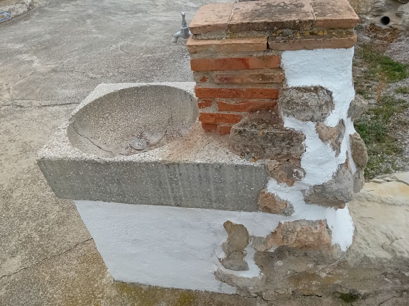 9 soveværelse Finca/Landehus til salg i Galera - € 240.000 (Ref: 8758188)