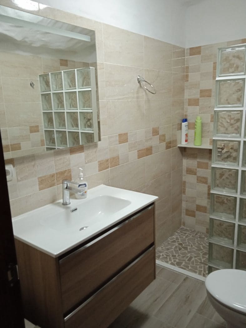 7 soveværelse Hulehus til salg i Cuevas del Campo - € 430.000 (Ref: 8758201)