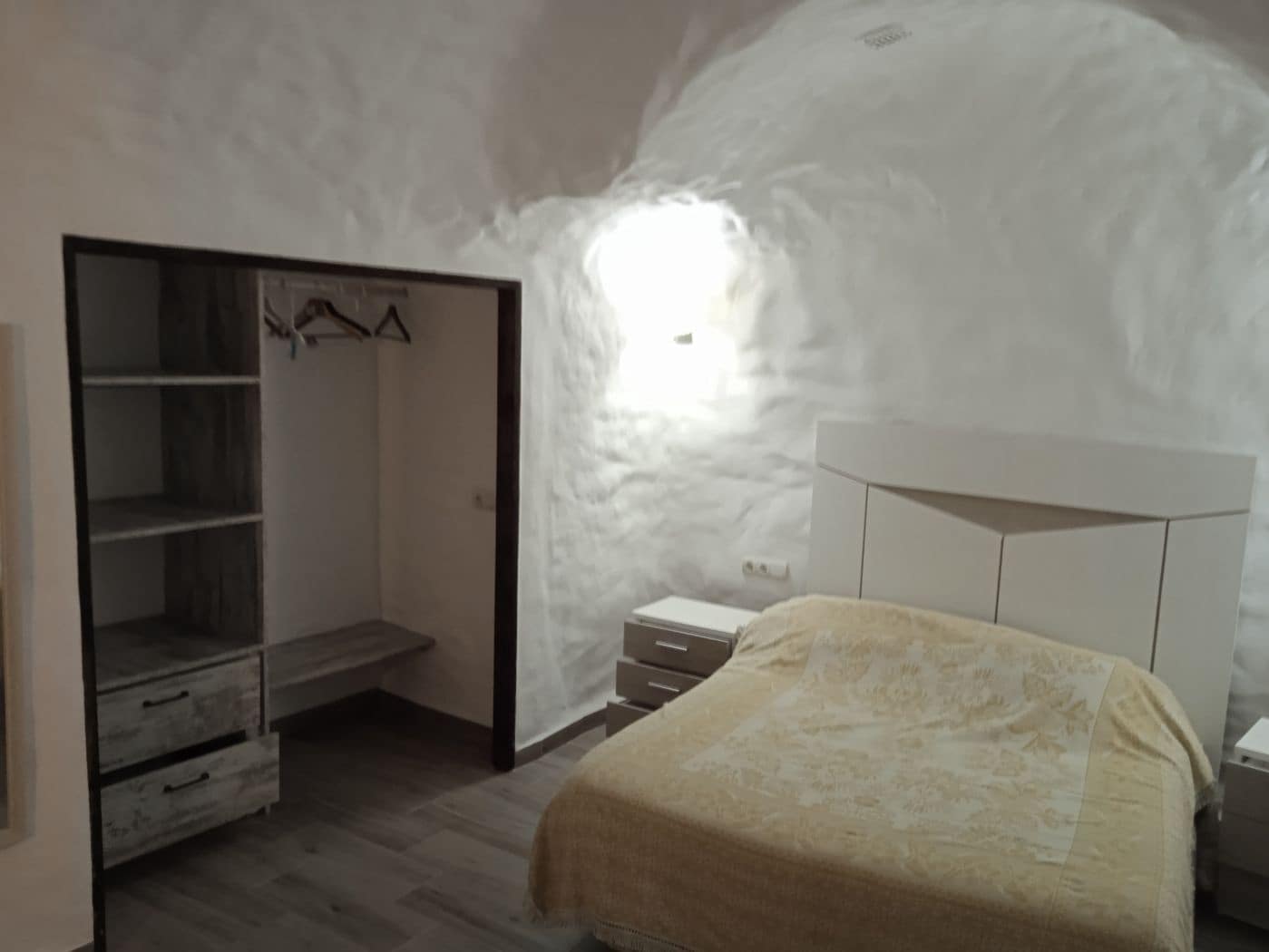 7 soveværelse Hulehus til salg i Cuevas del Campo - € 430.000 (Ref: 8758201)