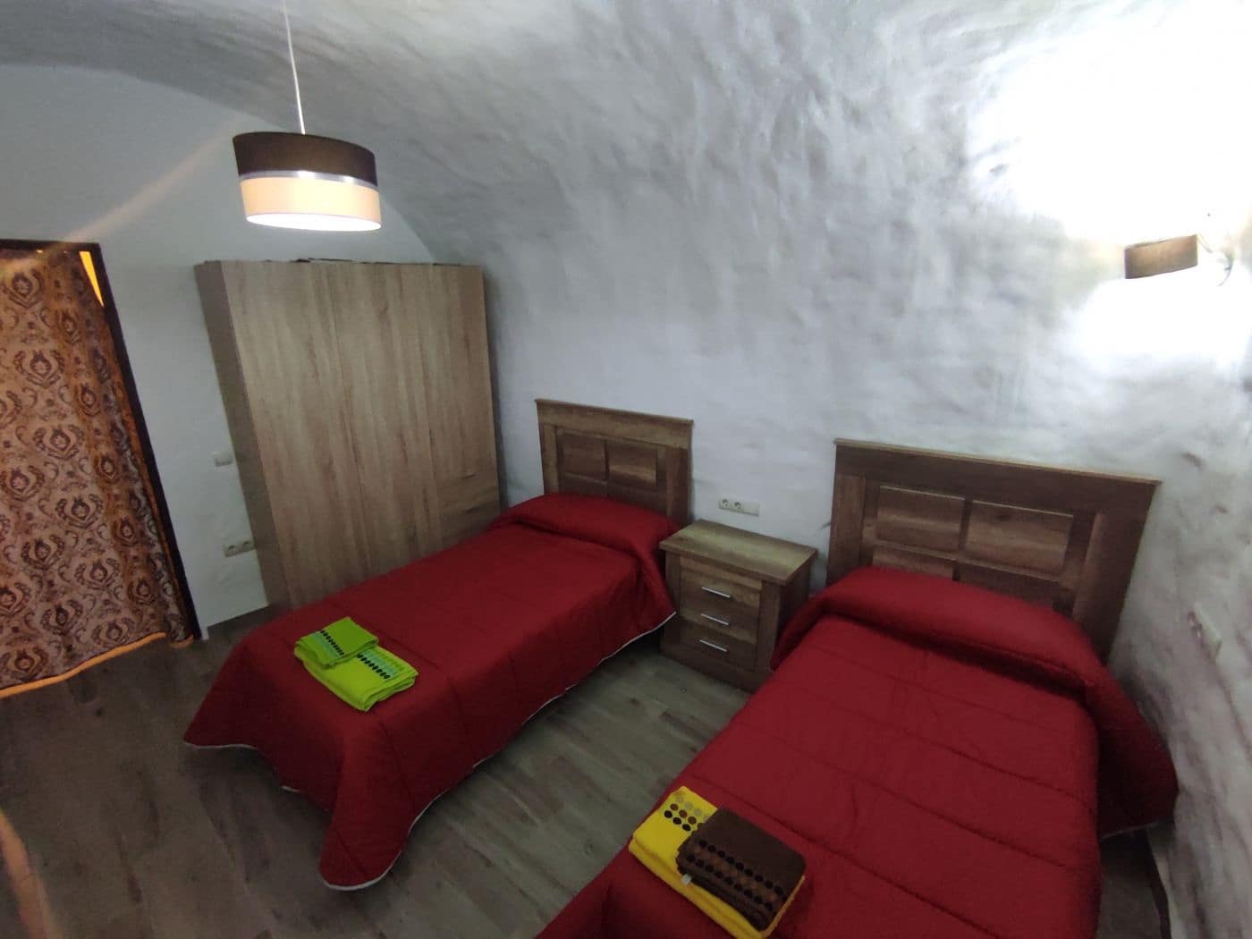 7 soveværelse Hulehus til salg i Cuevas del Campo - € 430.000 (Ref: 8758201)