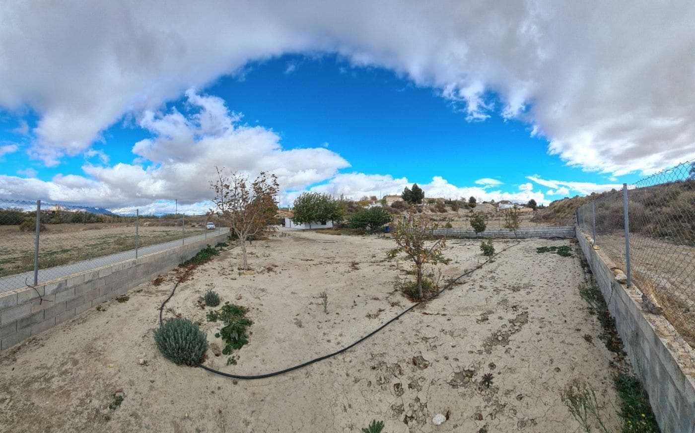 3 soveværelse Finca/Landehus til salg i Baza - € 143.900 (Ref: 8758232)