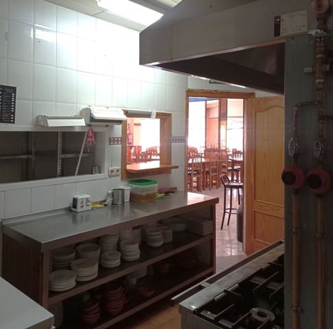 Business for sale in Cuevas del Campo - € 169,000 (Ref: 8758235)