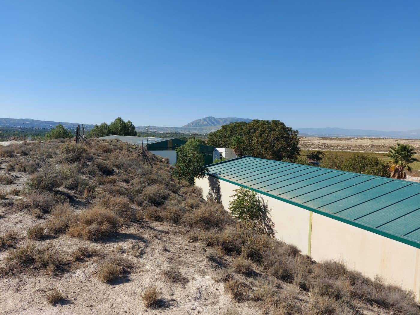 6 sypialnia Biznes na sprzedaż w Baza - 369 000 € (Ref: 8758236)