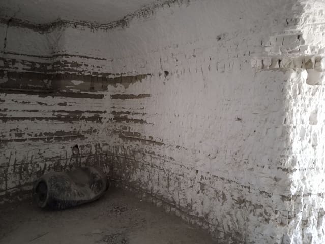 5 bedroom Cave House for sale in Benamaurel - € 37,630 (Ref: 8758272)