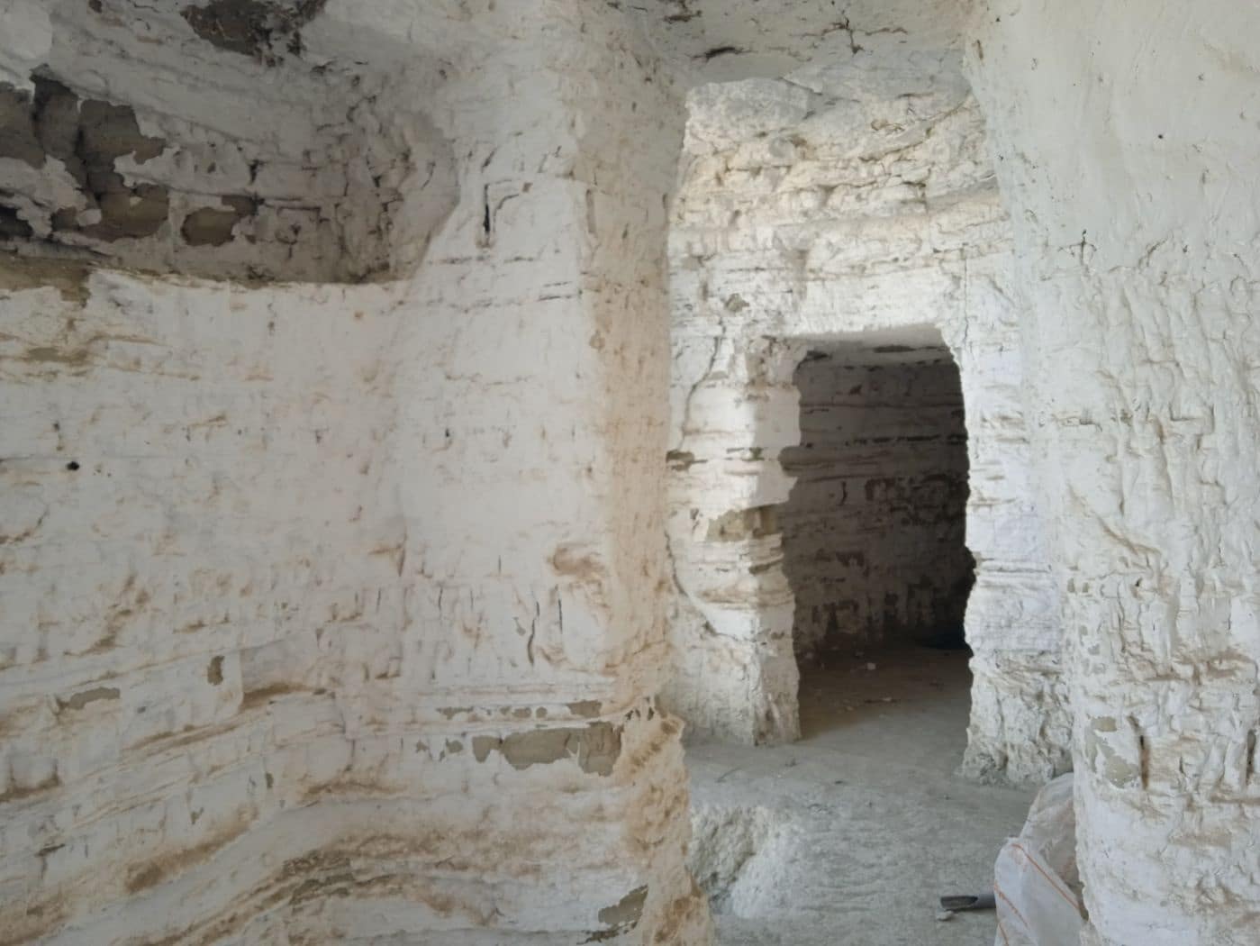 6 bedroom Cave House for sale in Benamaurel - € 16,430 (Ref: 8758273)