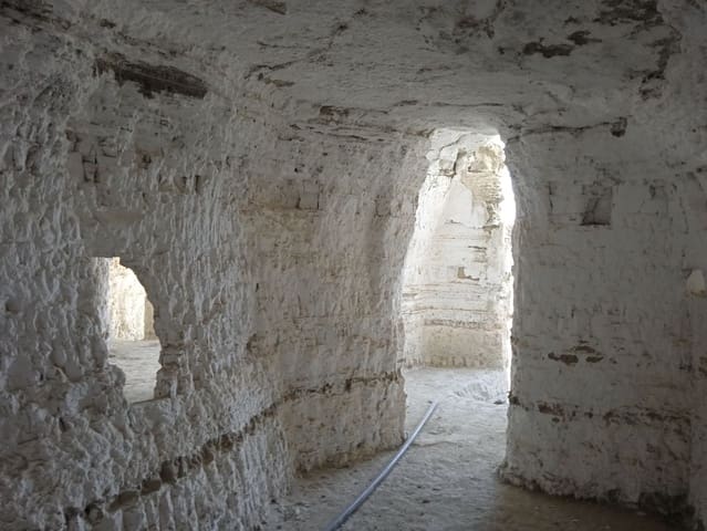 6 bedroom Cave House for sale in Benamaurel - € 16,430 (Ref: 8758273)