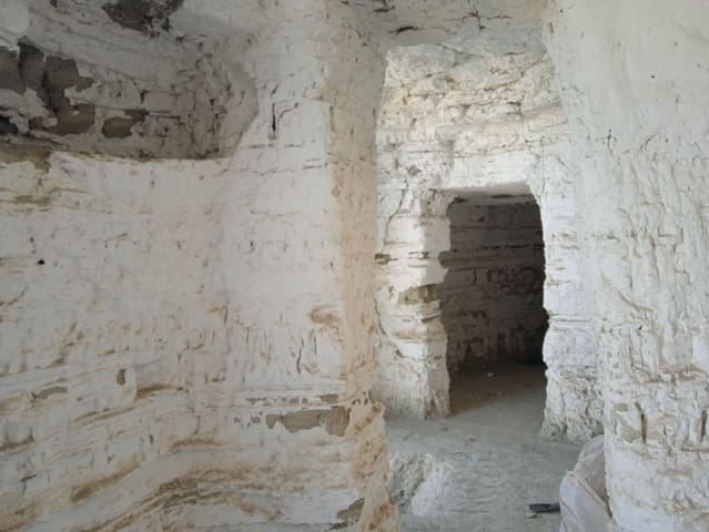 6 bedroom Cave House for sale in Benamaurel - € 16,430 (Ref: 8758273)