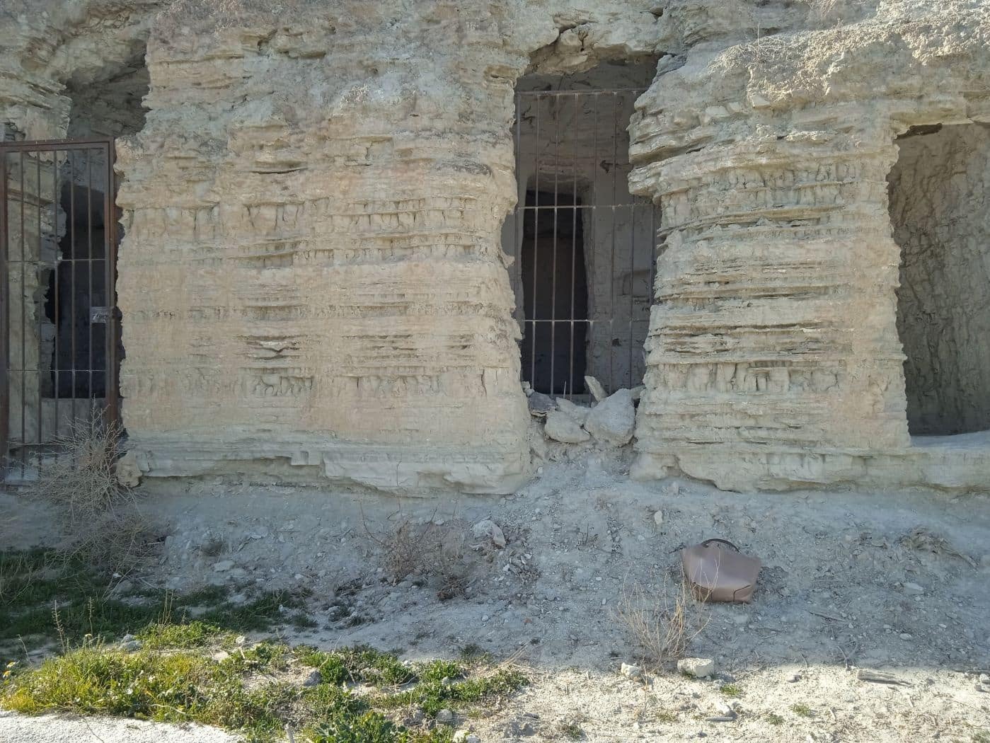 6 bedroom Cave House for sale in Benamaurel - € 16,430 (Ref: 8758273)