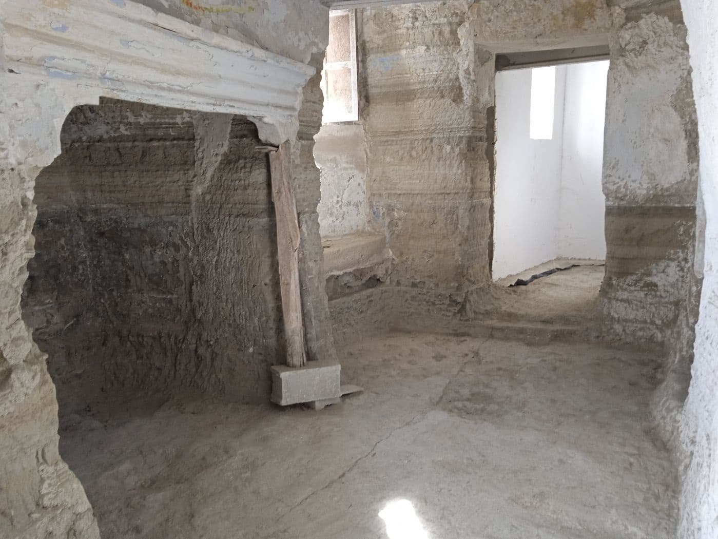 9 makuuhuone Luolatalo myytävänä paikassa Benamaurel - 18 130 € (Ref: 8758274)