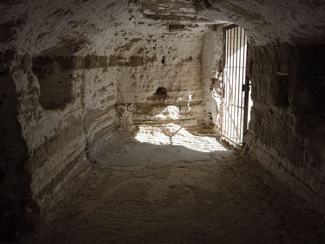 9 makuuhuone Luolatalo myytävänä paikassa Benamaurel - 18 130 € (Ref: 8758274)