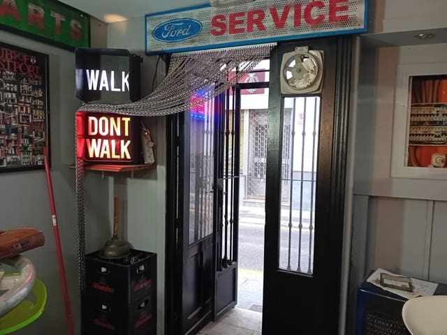 3 bedroom Business for sale in Baza - € 79,995 (Ref: 8758291)