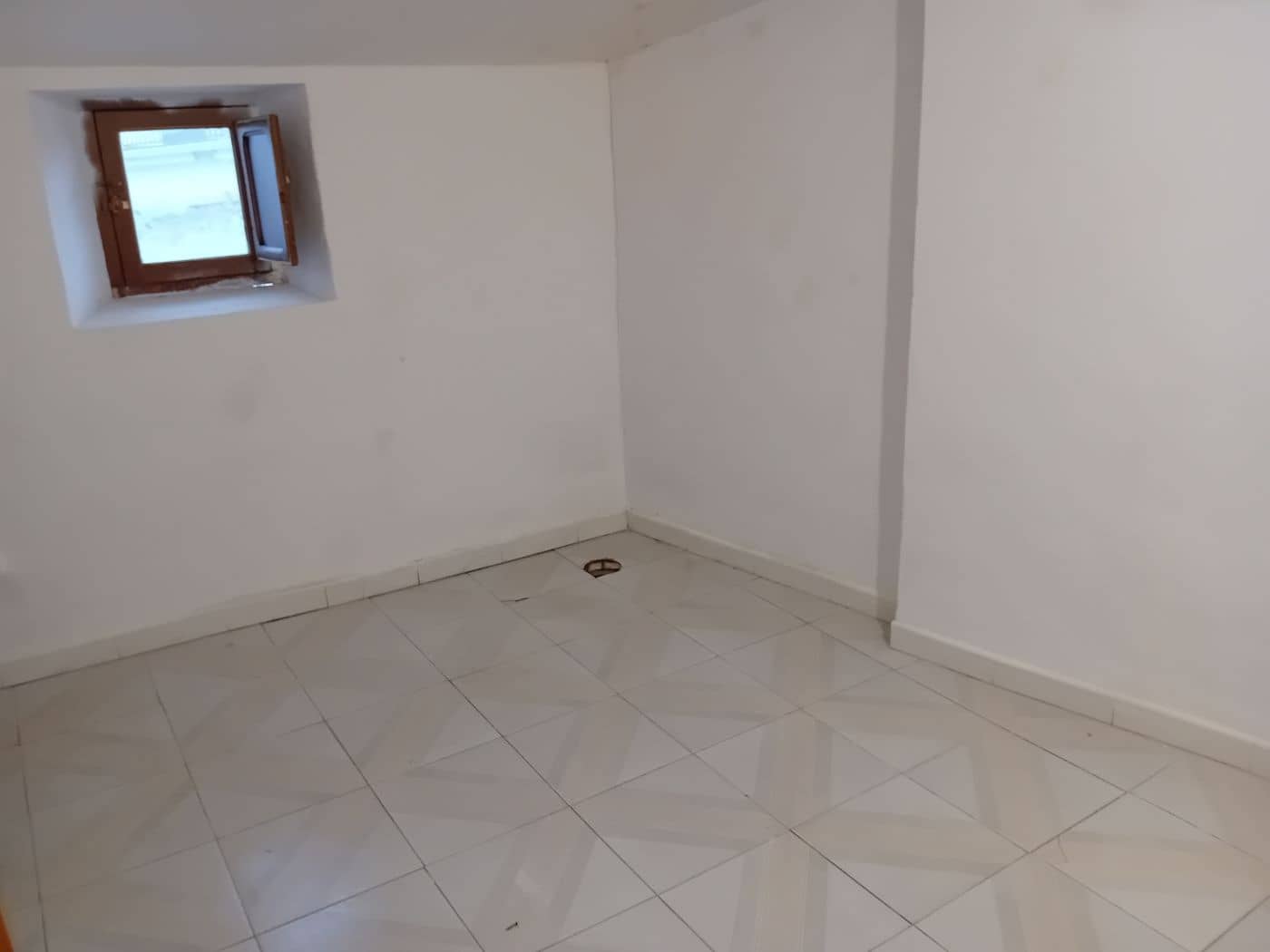 3 sypialnia Biznes na sprzedaż w Baza - 79 995 € (Ref: 8758291)