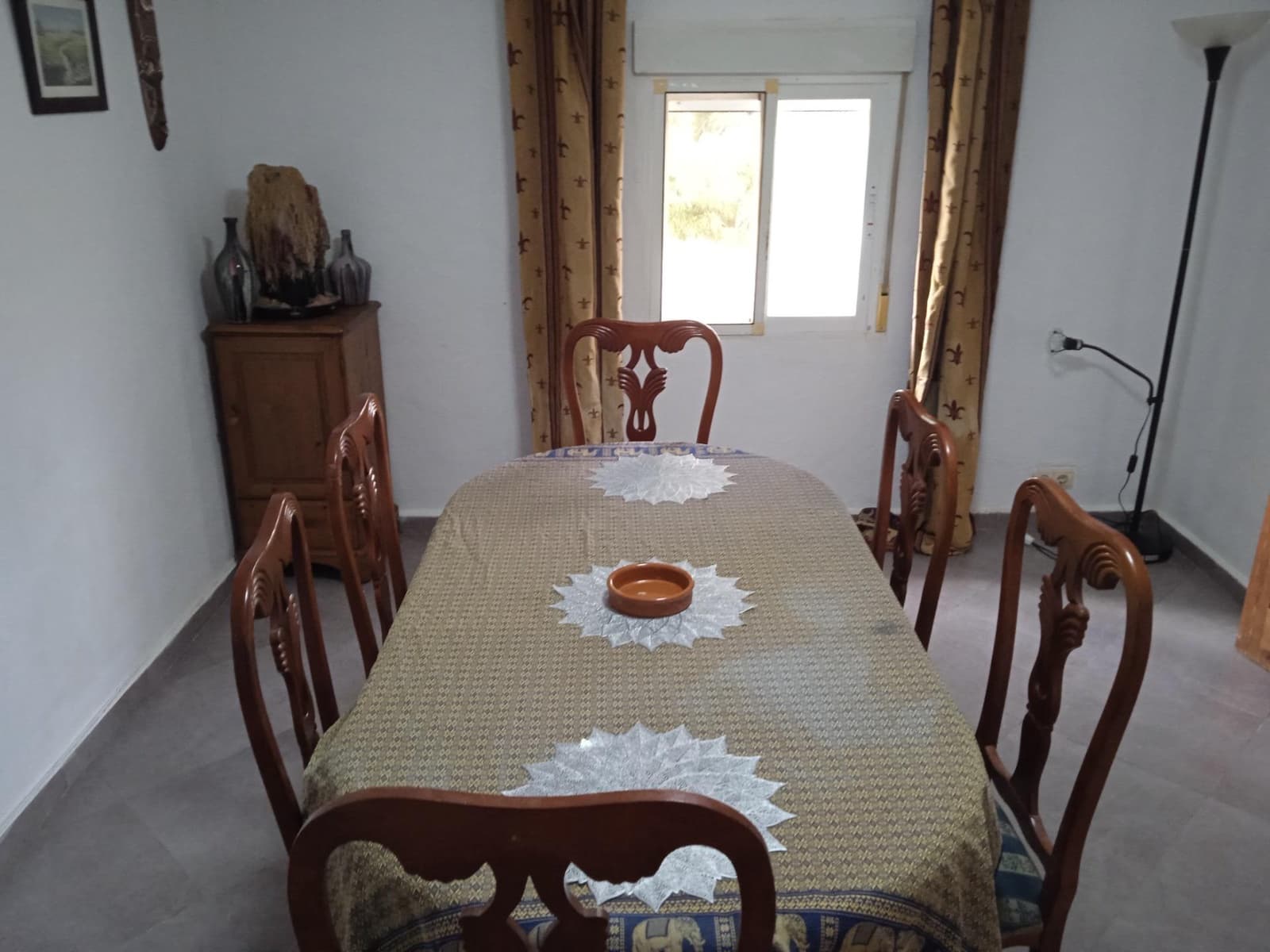 8 soveværelse Byhus til salg i Zujar - € 127.250 (Ref: 8815851)