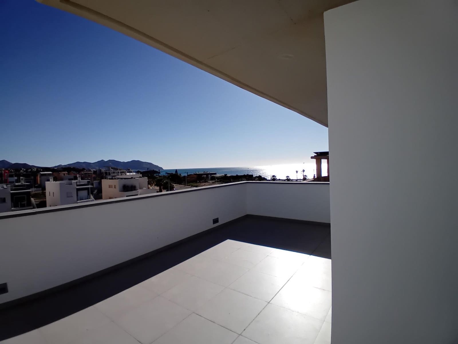 4 slaapkamer Villa te koop in Alamillo met zwembad garage - € 470.000 (Ref: 8847515)