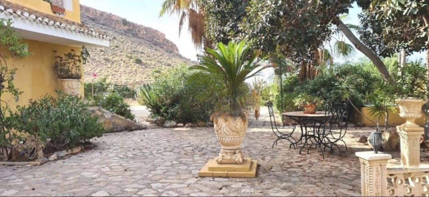 3 soveværelse Finca/Landehus til salg i La Azohia med swimmingpool - € 695.000 (Ref: 8935263)