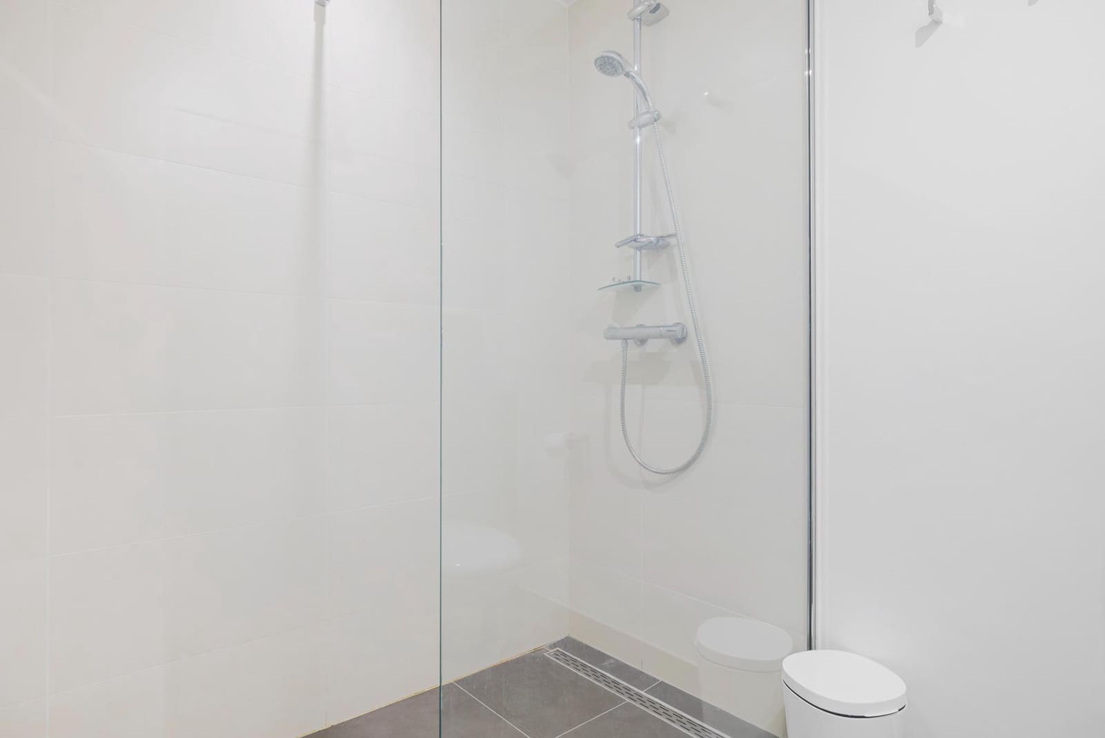 5 slaapkamer Huis te koop in Benahavis met zwembad garage - € 1.095.000 (Ref: 8941226)