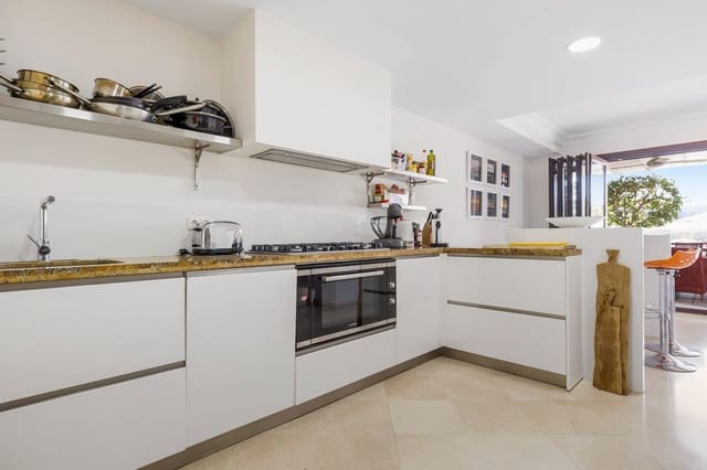 5 slaapkamer Huis te koop in Benahavís met zwembad garage - € 1.095.000 (Ref: 8941226)