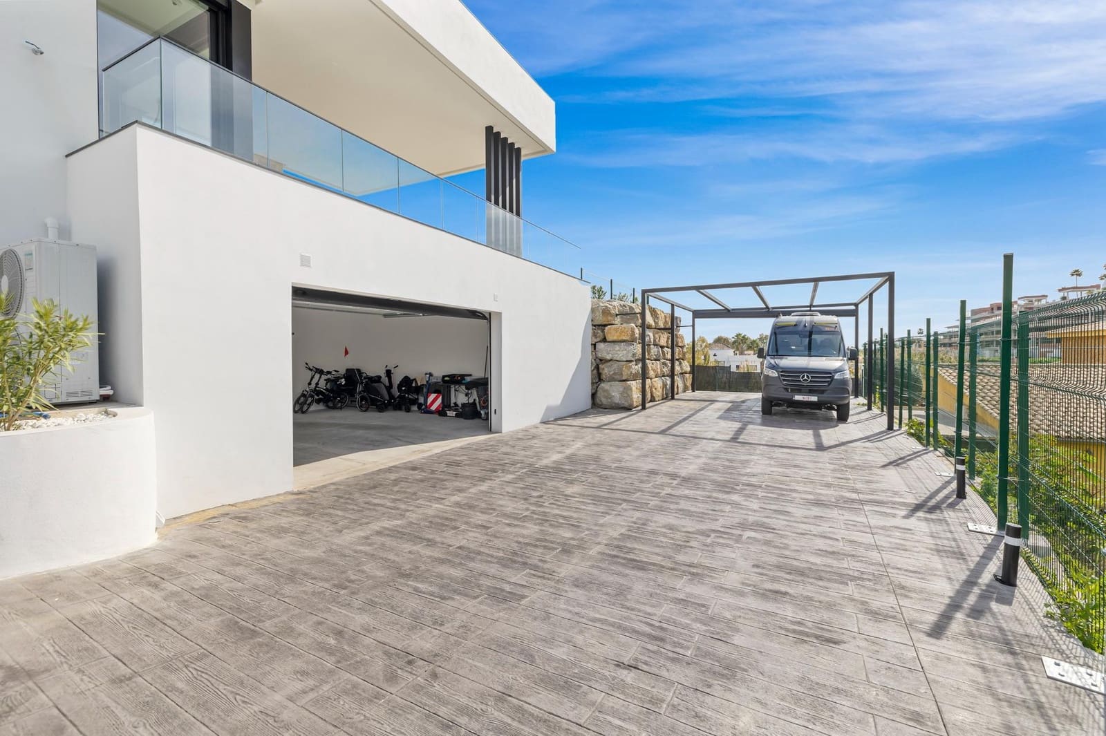 4 makuuhuone Huvila myytävänä paikassa Benahavis mukana 
autotalli - 3 485 000 € (Ref: 8949014)