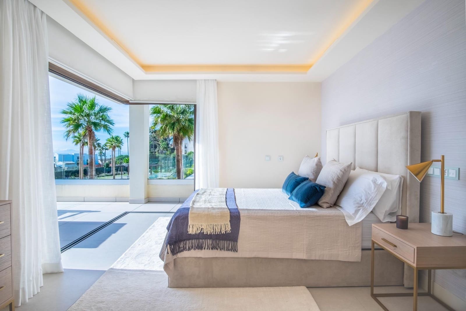 4 sypialnia Willa na sprzedaż w New Golden Mile z basenem garażem - 4 500 000 € (Ref: 8949015)