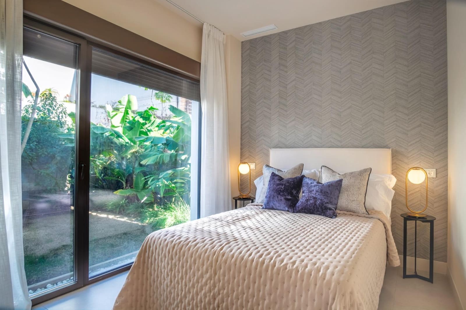 4 sypialnia Willa na sprzedaż w New Golden Mile z basenem garażem - 4 500 000 € (Ref: 8949015)