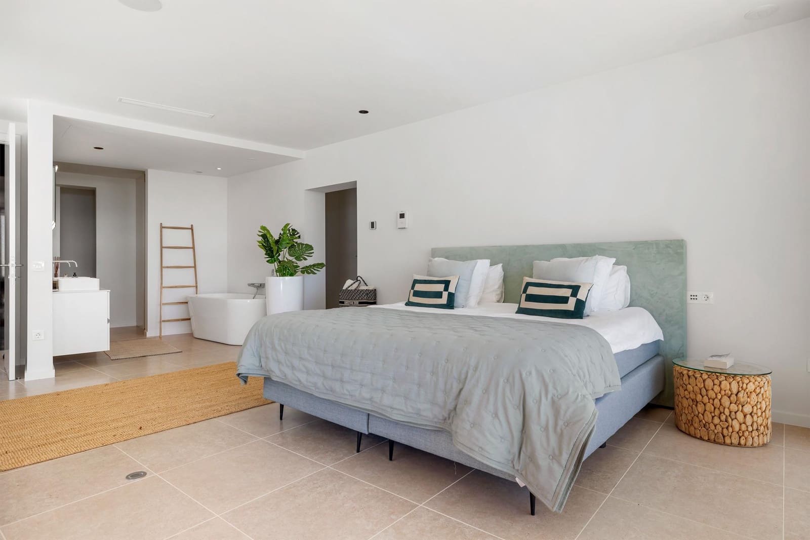 Chalet de 5 habitaciones en Benahavís en venta con piscina garaje - 4.950.000 € (Ref: 8949016)