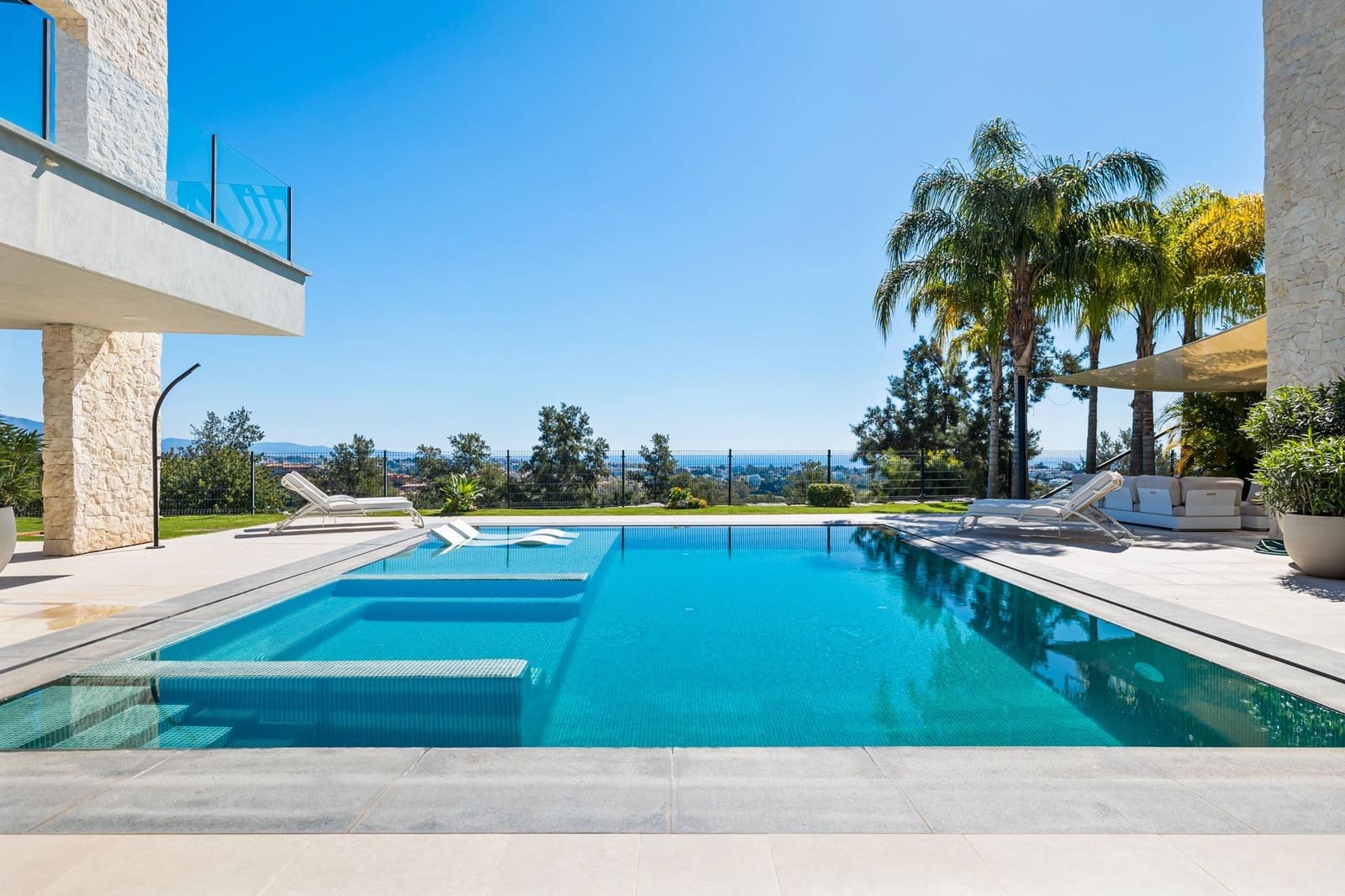 Chalet de 5 habitaciones en Benahavís en venta con piscina garaje - 4.950.000 € (Ref: 8949016)