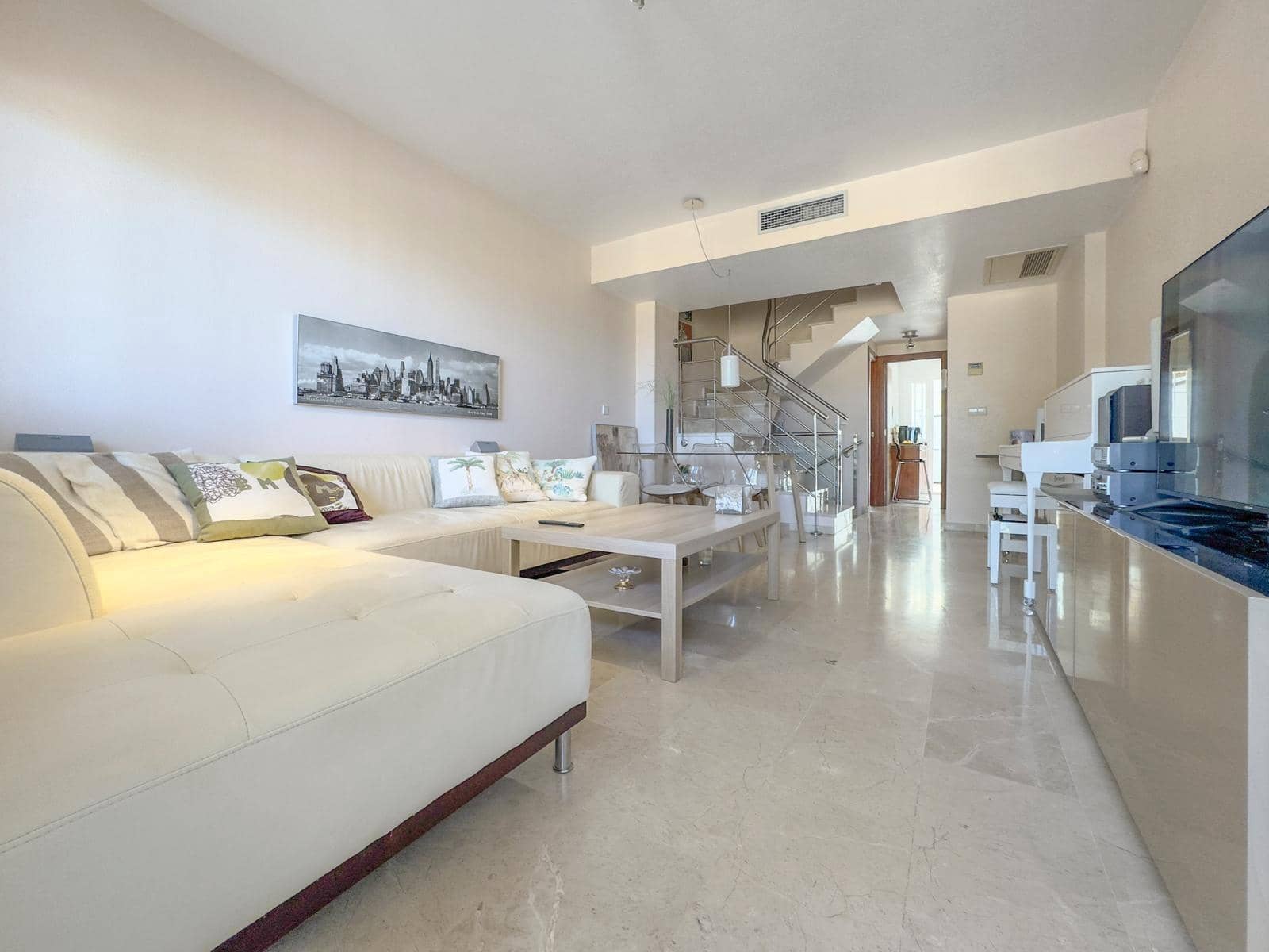 3 slaapkamer Appartement te koop in Los Narejos met garage - € 309.500 (Ref: 8979210)