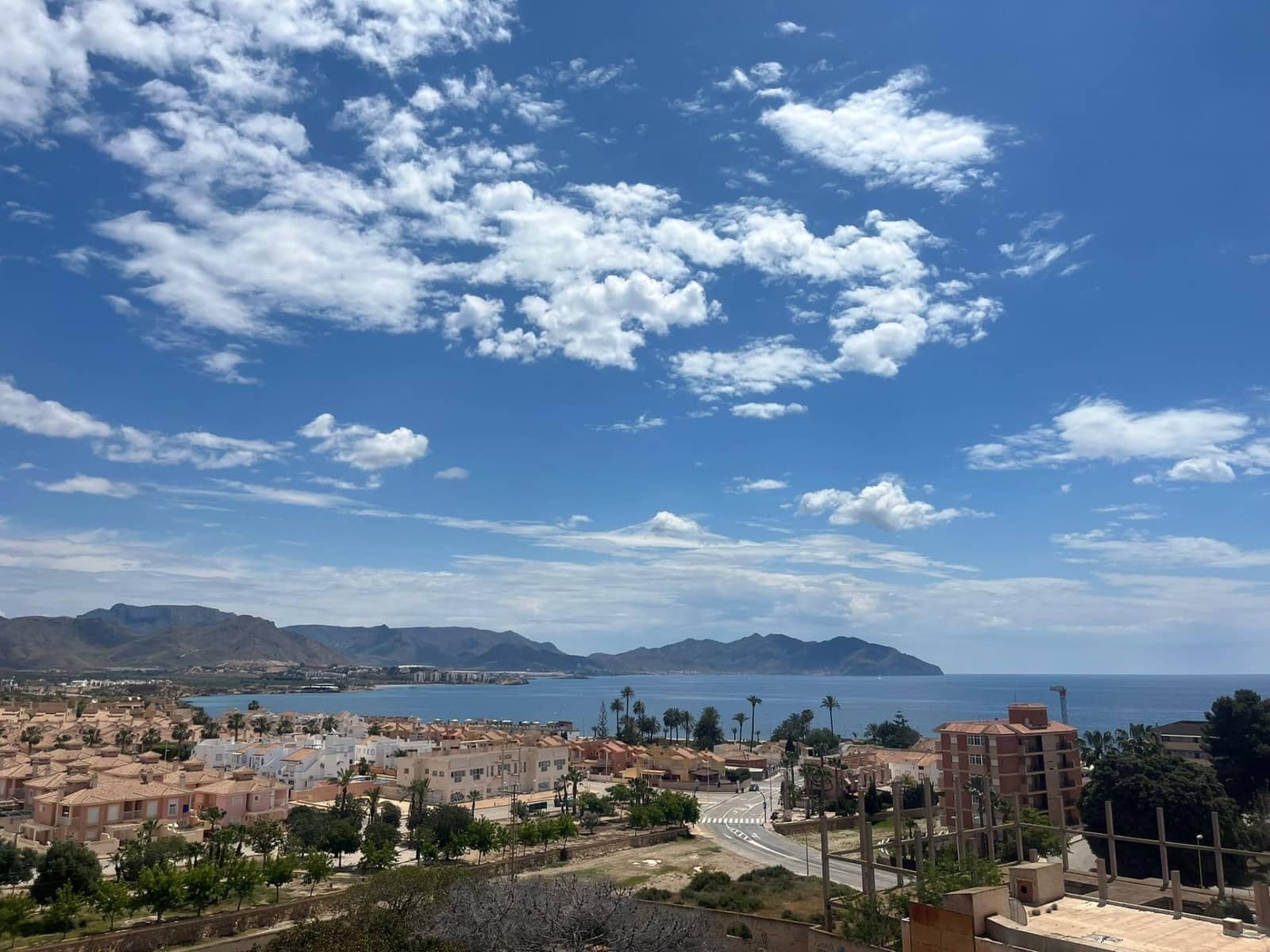 2 soveværelse Lejlighed til salg i Puerto de Mazarron - € 99.995 (Ref: 8992405)