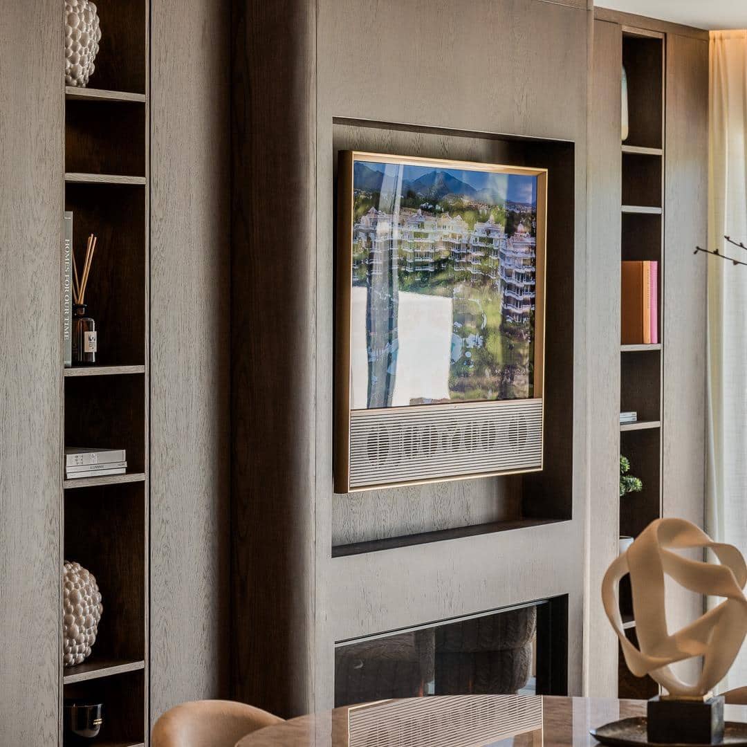 3 sypialnia Apartament na sprzedaż w Los Monteros z basenem garażem - 2 250 000 € (Ref: 9095294)