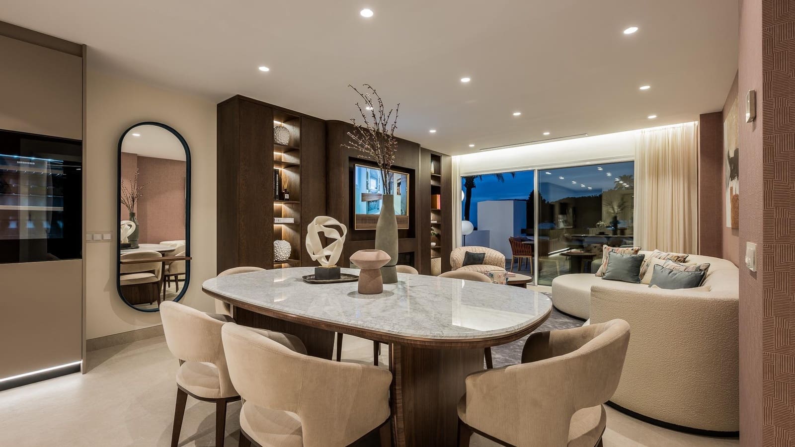 3 sypialnia Apartament na sprzedaż w Los Monteros z basenem garażem - 2 250 000 € (Ref: 9095294)