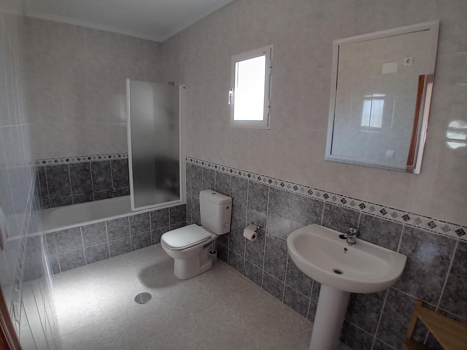 3 soveværelse Villa til salg i Camposol med swimmingpool - € 295.000 (Ref: 9096077)