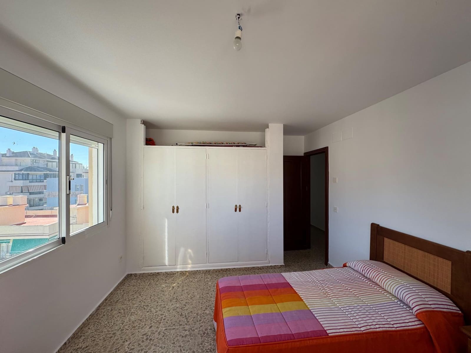 4 soveværelse Lejlighed til salg i Fuengirola - € 595.000 (Ref: 9102925)