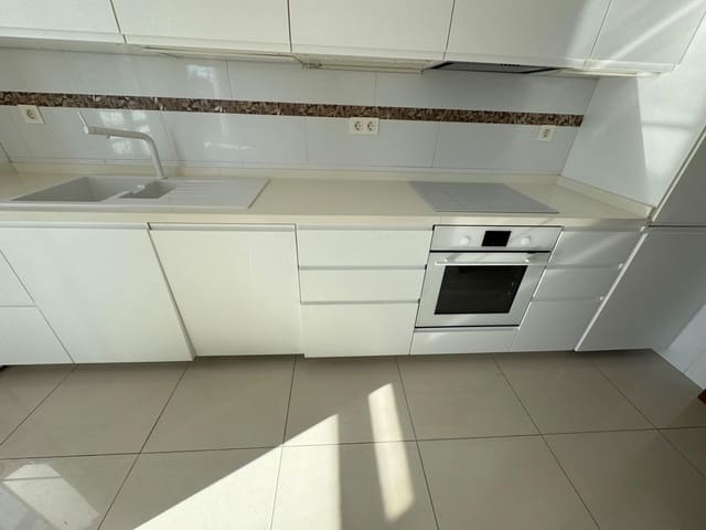 4 slaapkamer Appartement te koop in Playa de los Boliches, Fuengirola - € 595.000 (Ref: 9102925)