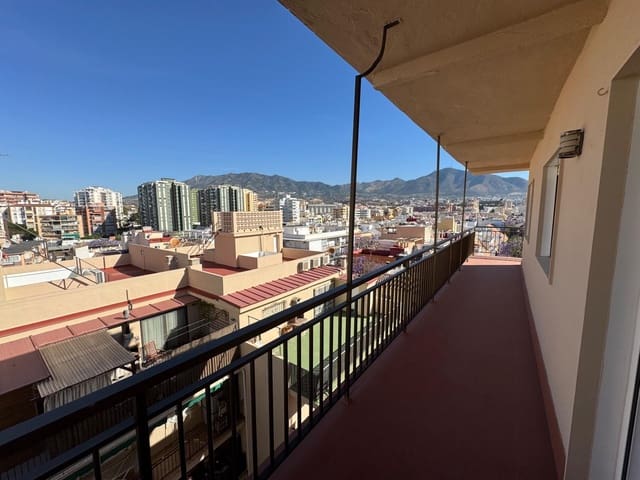 4 soveværelse Lejlighed til salg i Playa de los Boliches, Fuengirola - € 650.000 (Ref: 9102925)