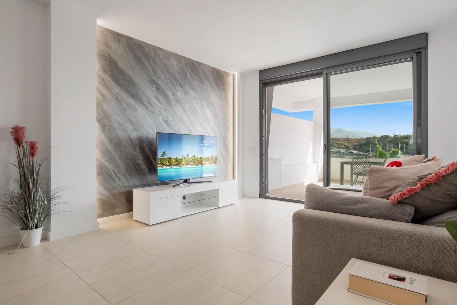 2 quarto Penthouse para venda em New Golden Mile com piscina - 585 000 € (Ref: 9125119)