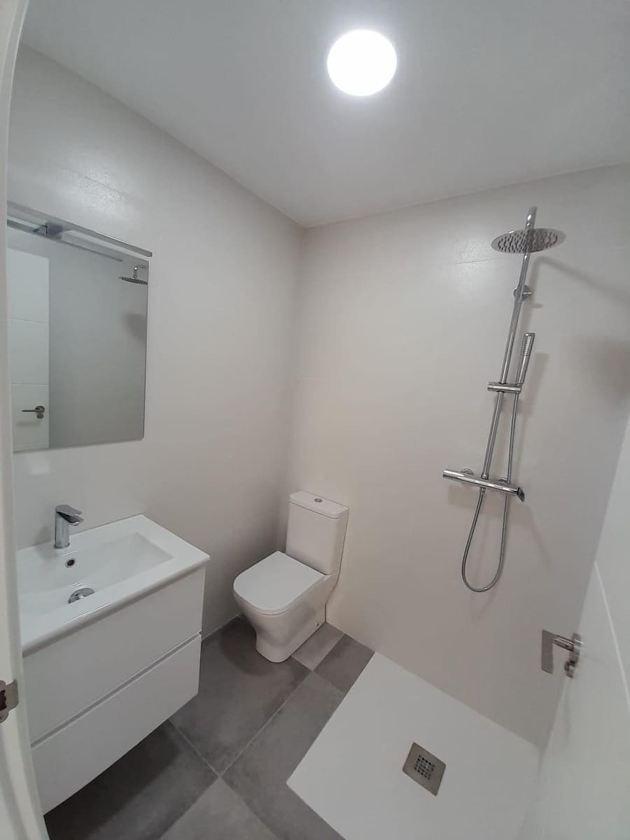 4 bedroom Apartment for sale in Puerto de Mazarron - € 153,900 (Ref: 9142903)