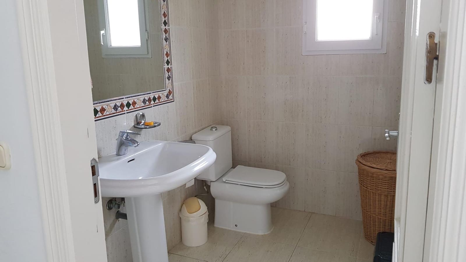 3 slaapkamer Villa te koop in La Reserva met zwembad - € 1.260.000 (Ref: 9161049)