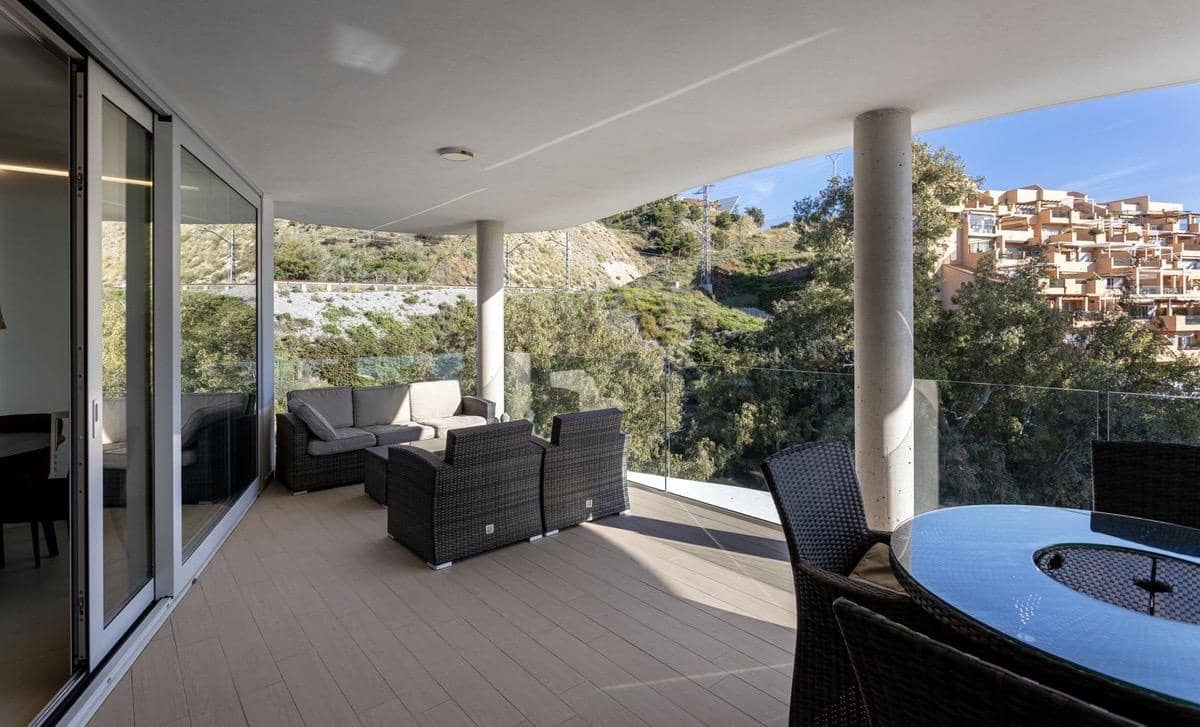 2 soveværelse Lejlighed til salg i Carvajal med swimmingpool garage - € 620.000 (Ref: 9165814)