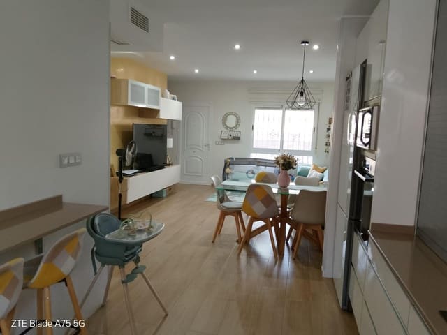 4 chambre Appartement à vendre à Puerto de Mazarron, Mazarrón avec garage - 251 000 € (Ref: 9186908)