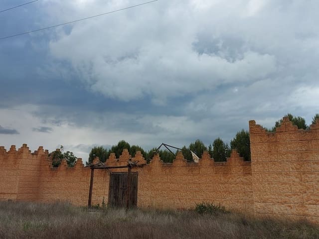 Business for sale in Freila - € 200,000 (Ref: 9255315)