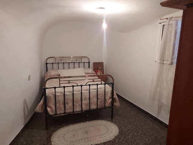 3 soveværelse Finca/Landehus til salg i Freila med garage - € 94.500 (Ref: 9255316)