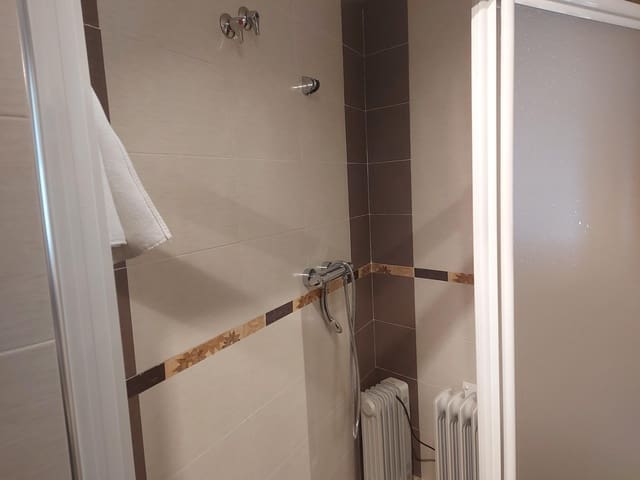 3 soveværelse Finca/Landehus til salg i Freila med garage - € 94.500 (Ref: 9255316)